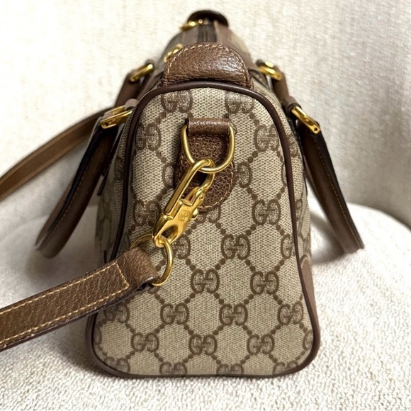 Authentic Vintage Gucci Boston Satchel Bag in Brown and Beige - Picture 6 of 16